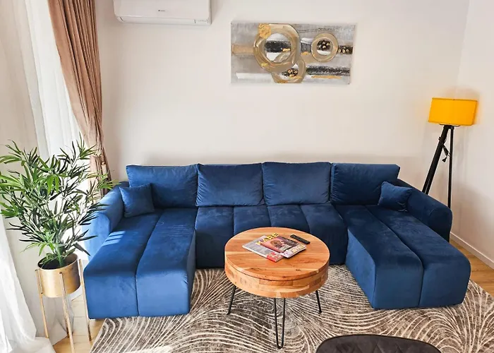 Sea Garden Luxury Appartment