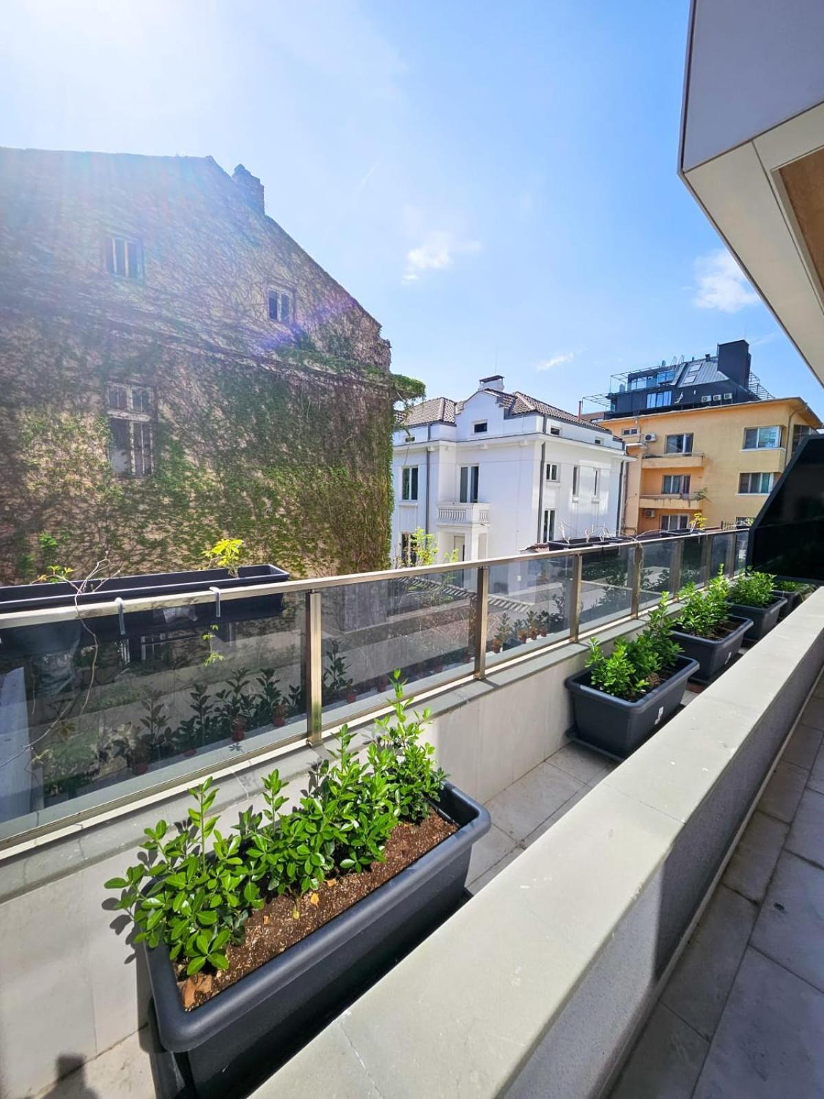 Sea Garden Luxury Апартаменти *
