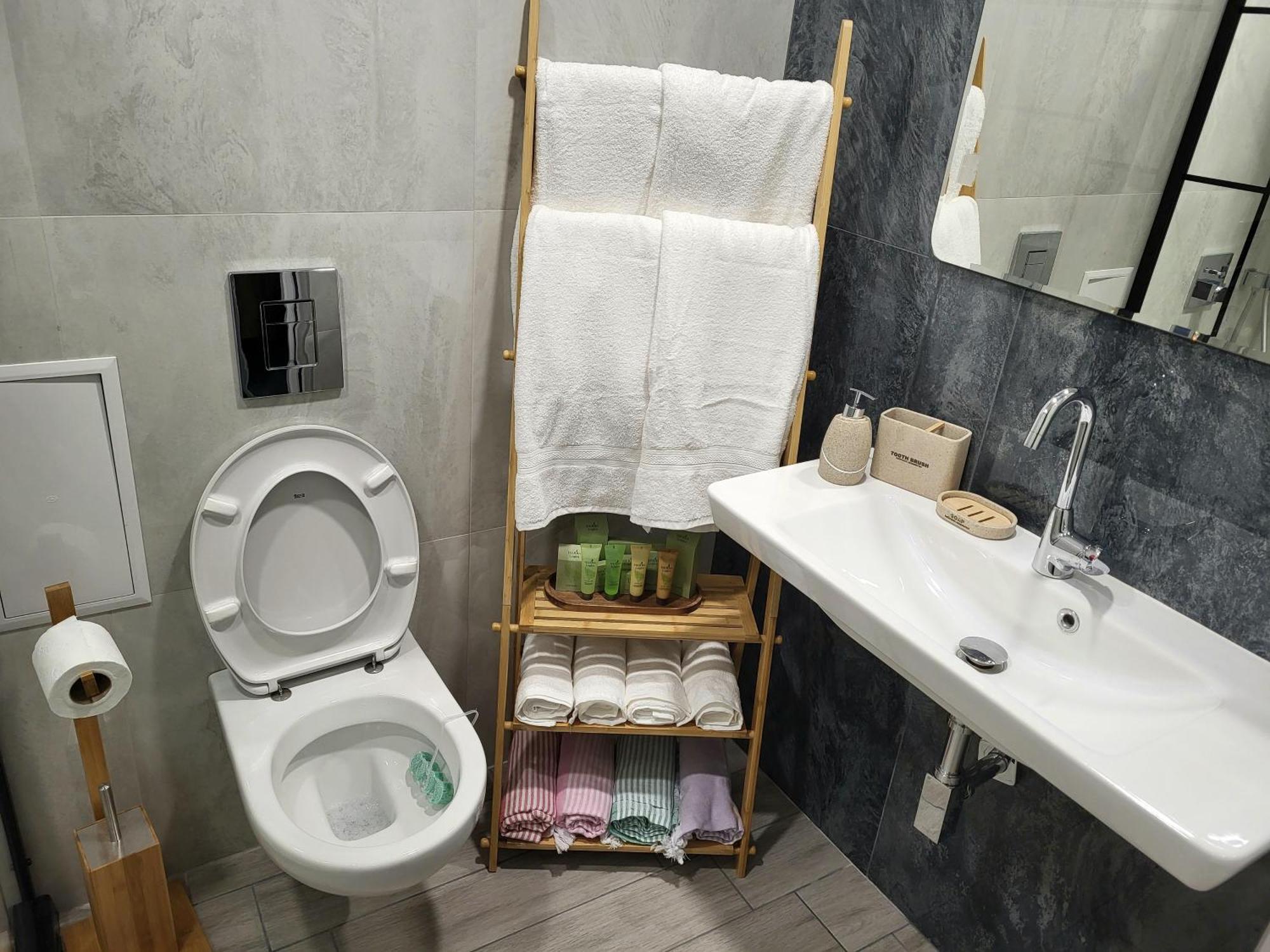 Sea Garden Luxury Апартаменти *